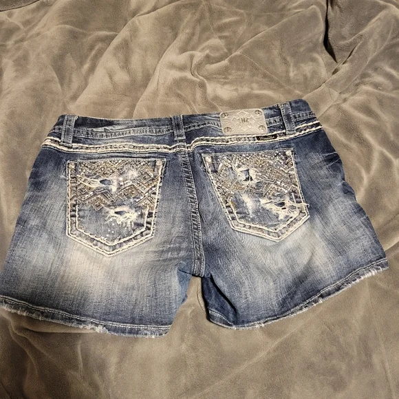Womens Miss Me Shorts - Picture 2 of 3